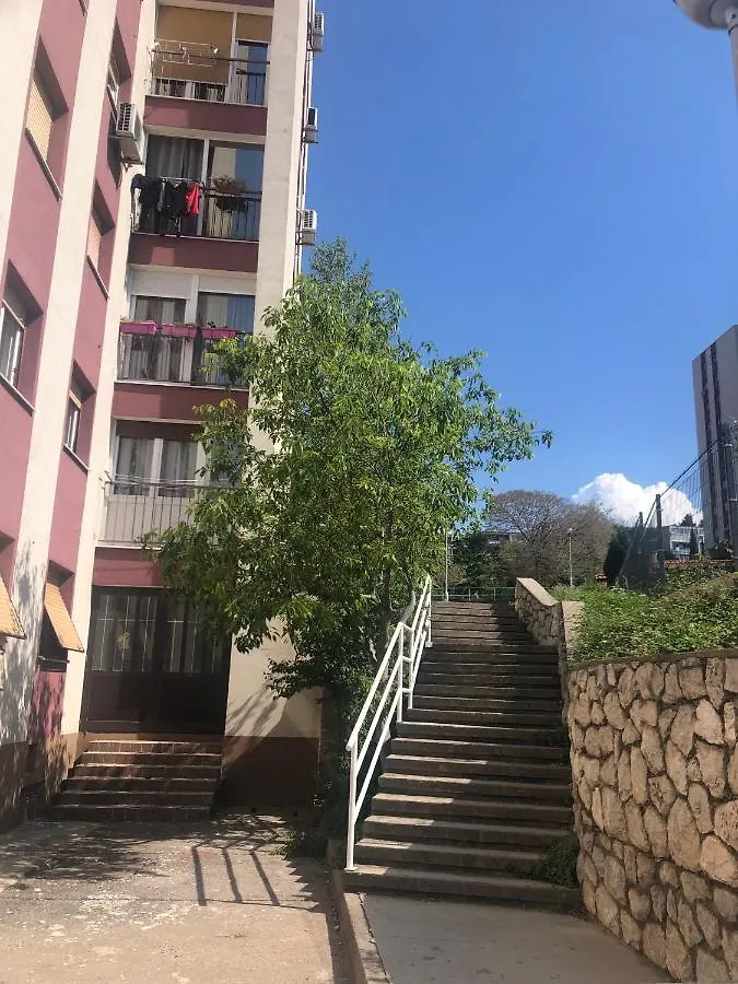 Apartment Ura